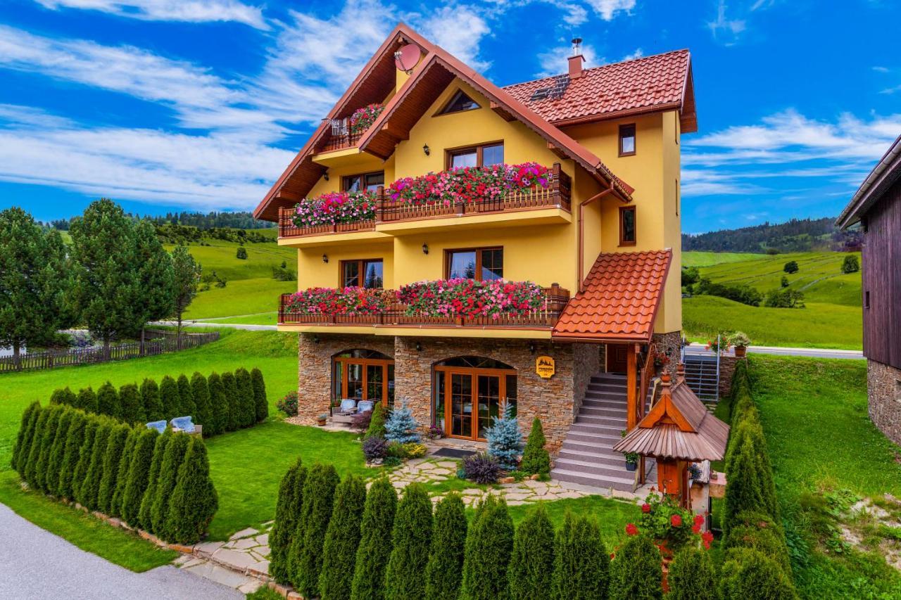 Boutique Hotel Budzak Ждяр Экстерьер фото